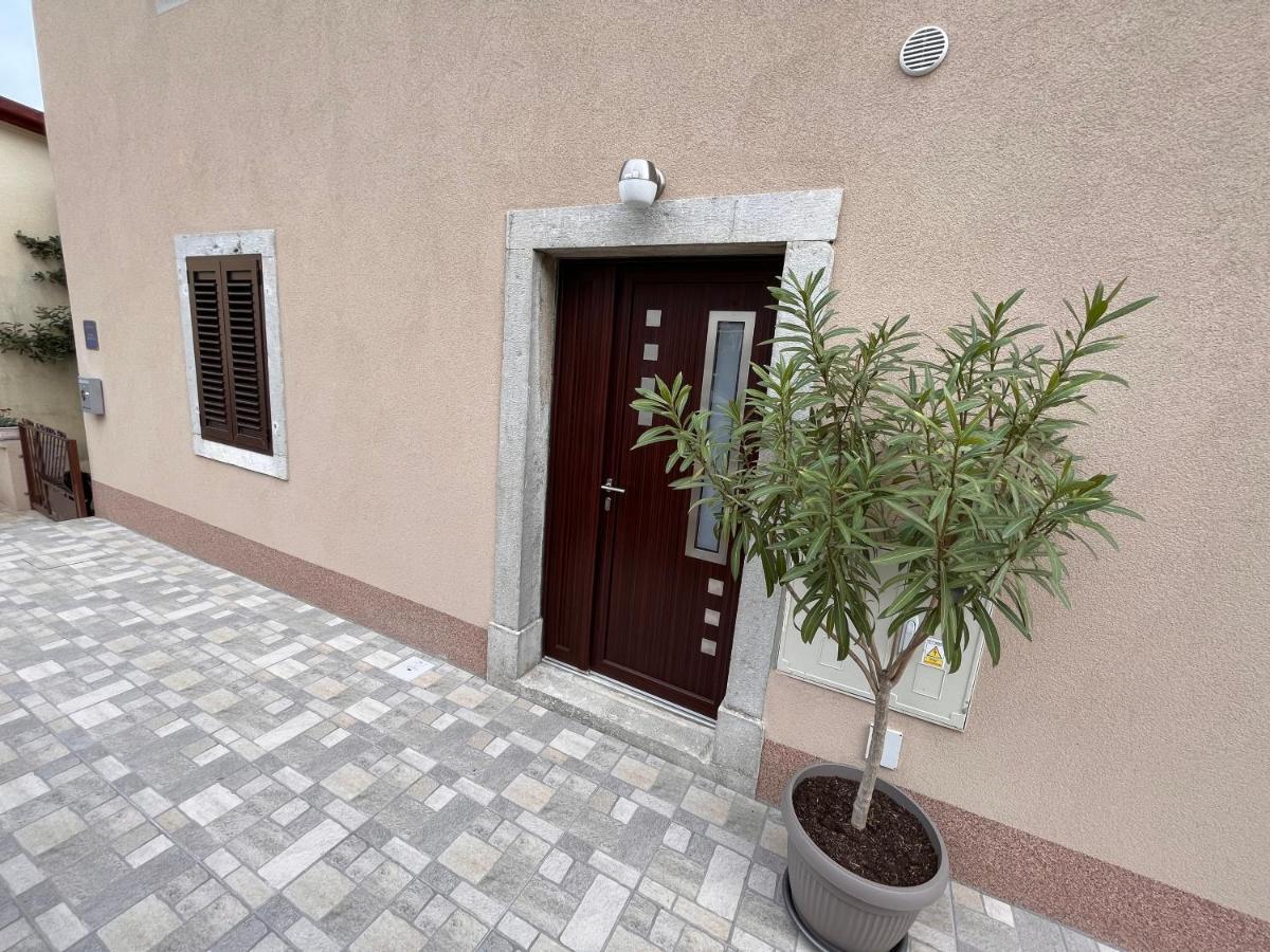 Studio Apartment Sila Rabac Exterior foto